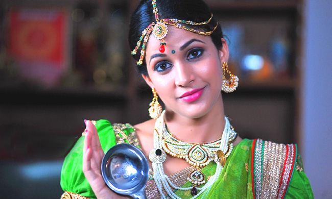 /media/k2/galleries/50025/Lacchimdeviki-O-Lekkundi-Stills-06