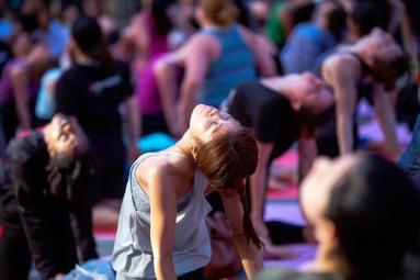 Historic National Mall to host first International Day of Yoga},{Historic National Mall to host first International Day of Yoga