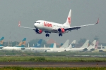 Lion Air Flight, Indonesia plane crash, indonesia plane crash video show passengers boarding flight, Rescuers