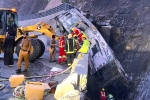 Saudi Arabia Bus Accident, Mecca, 20 umrah pilgrims killed in bus accident, Saudi arabia