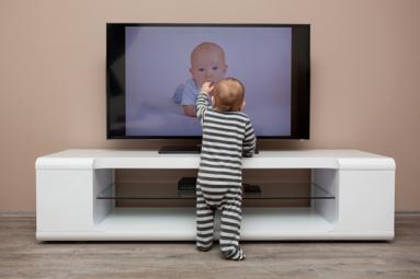 Is it good for toddler to watch TV?