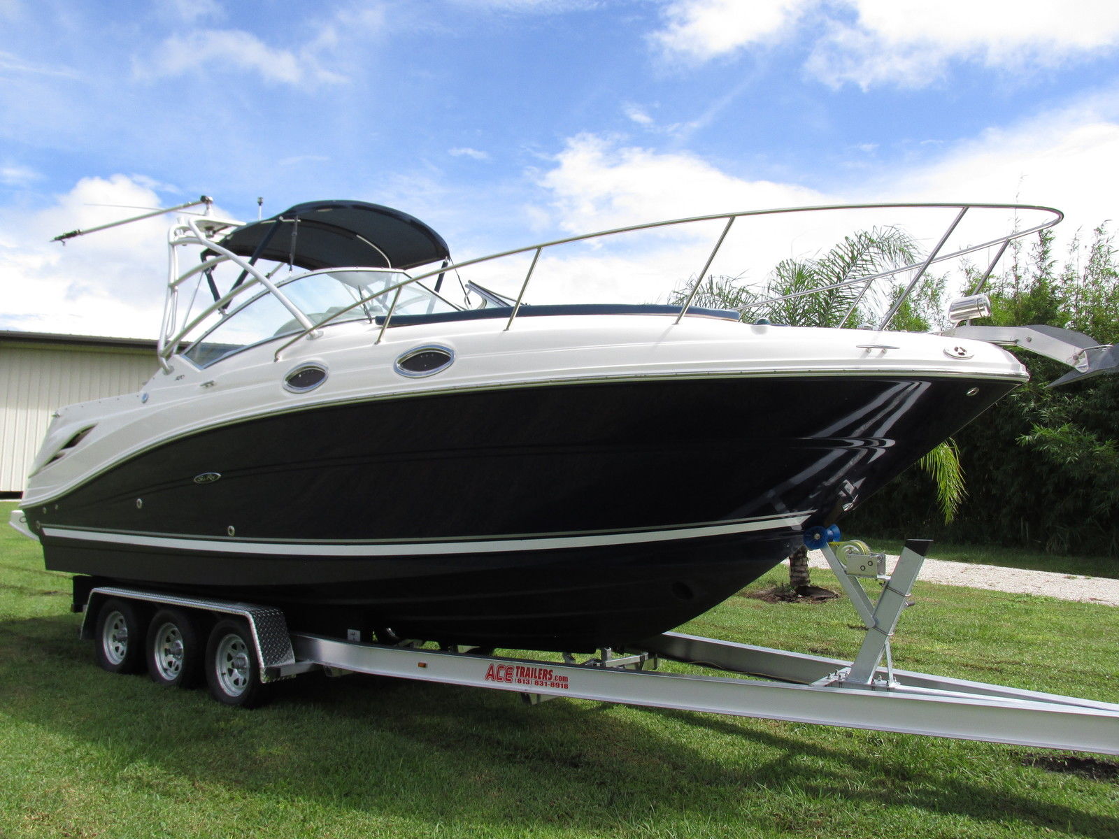 2005 Sea Ray 270 Amberjack Boat