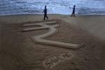 NRIs, rupee fall., rupee fall nris take loans to remit money, Foreign institutional investors NRIs, rupee fall., rupee fall nris take loans to remit money, Foreign institutional investors