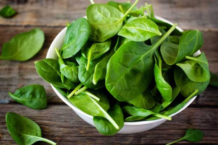 What Is The Best Way To Eat Spinach?