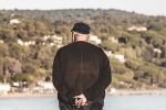 elderly boredom and loneliness, loneliness and declining health in senior citizens, loneliness in senior citizens linked to declining health study, Elderly parents