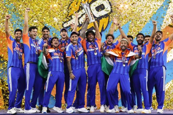 BCCI announces Rs 131 Cr Prize Money for Team India BCCI announces Rs 131 Cr Prize Money for Team India